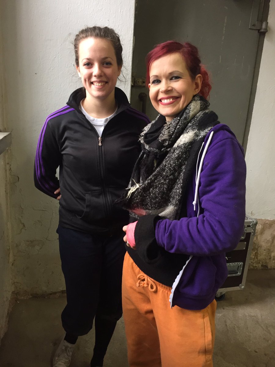 Tunnelmia Pori Dance Companyn harjoituksista "You Are The Measure" kor. Carl Knif