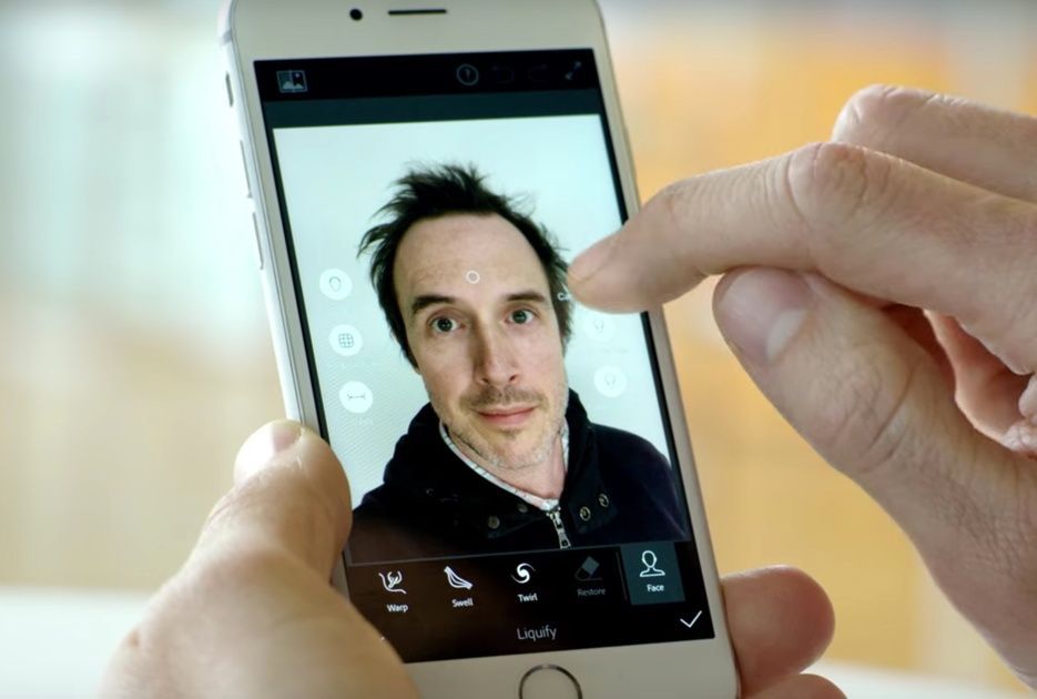 teamrework's tweet image. Adobe wants to use AI and machine learning to beautify your selfies #machinelearning #AI #imagetech #selfies buff.ly/2nLLYSw