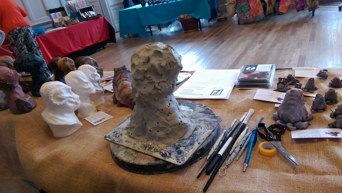 ThatDarkBunny's tweet photo. Stage 1 creature sculpture... let's see where this goes! #EdMakerFaire @edmakerfaire @EdSciFest https://t.co/sWbJEgtxpB