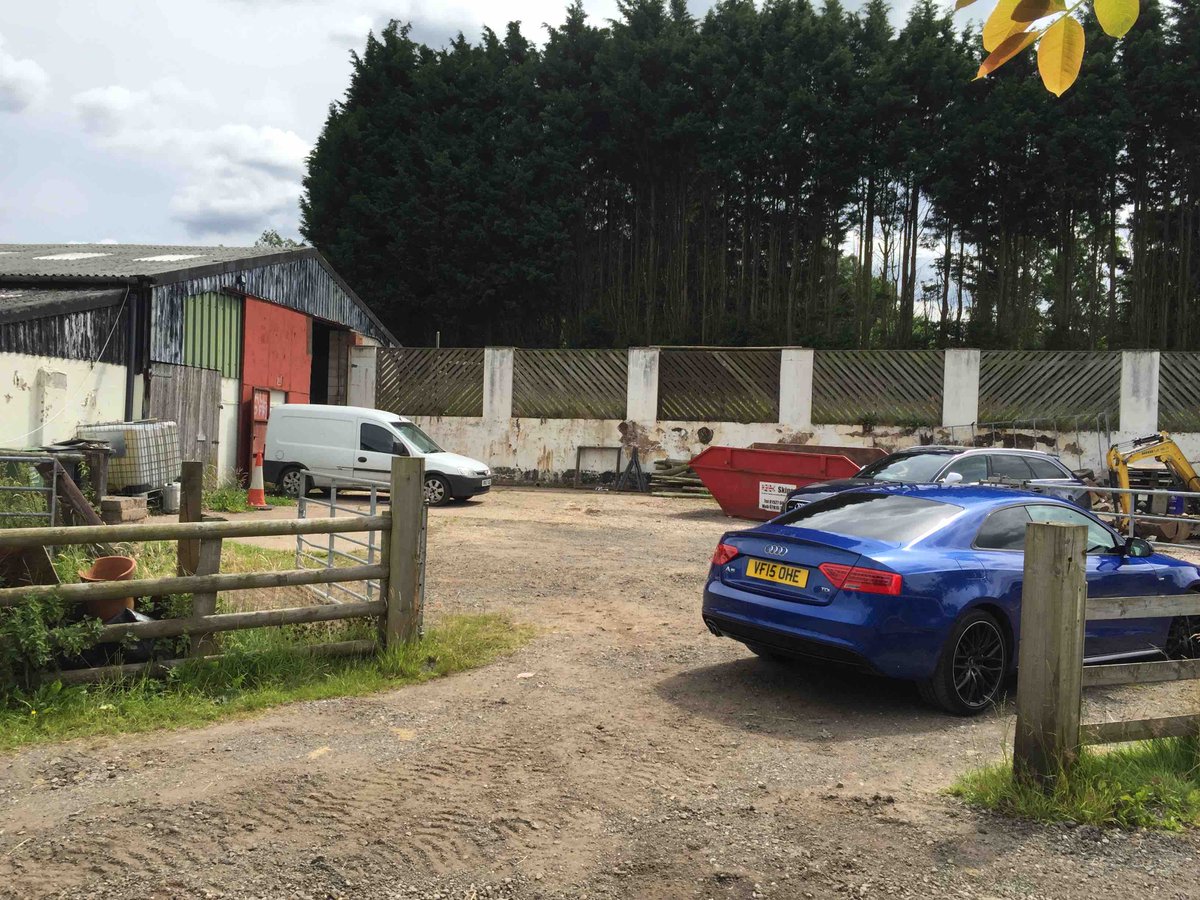 LockleyHomes's tweet image. Feckenham Gardens by @LockleyHomes...work begins on site..!