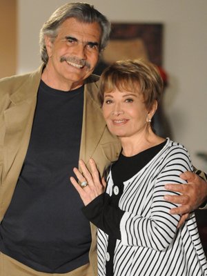 FanficRede's tweet image. #GloriaMenezes e #tarcisiomeira são escalados para interpretarem um casal milionário na nova fanfic! #Apaixonados