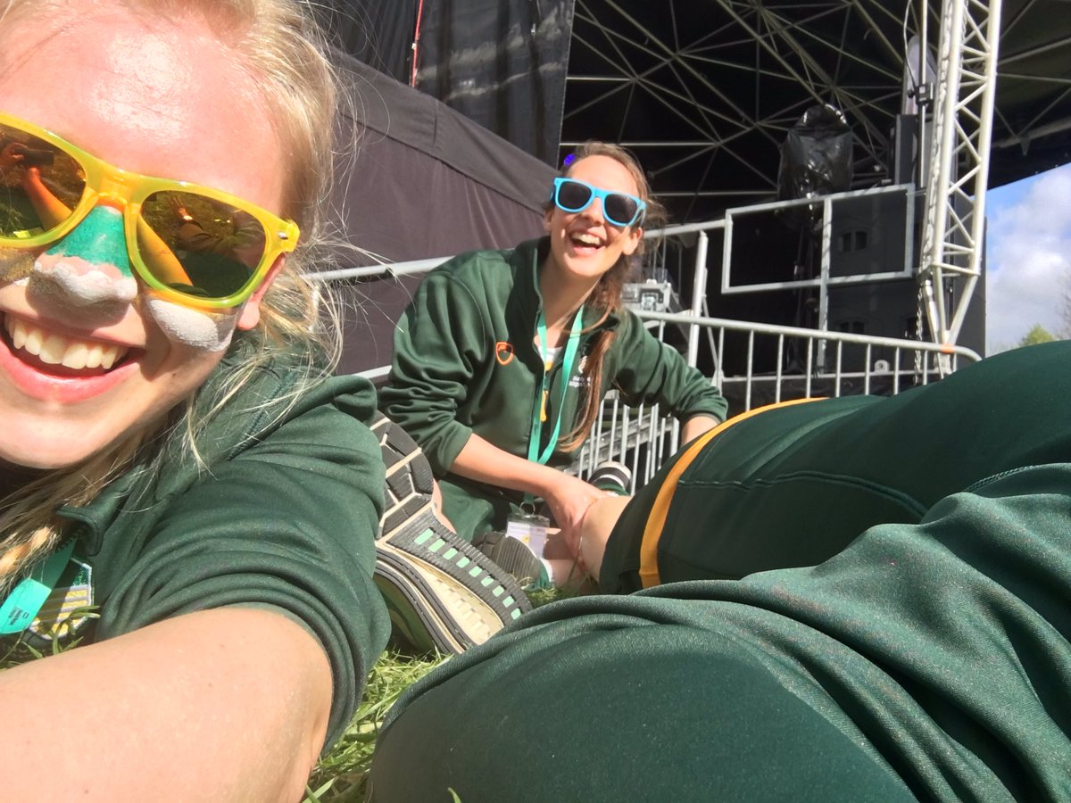 UoNWRFC's tweet photo. Team massage! Who said female rugby players were all gay?! #whenontour #feelssogood @UoNSport https://t.co/BElzroHb4m