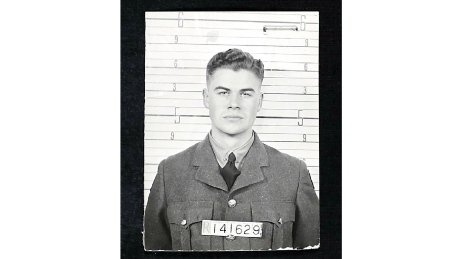 CBCMontreal's tweet photo. Bishop's University students shed new light on 73-year family mystery https://t.co/UPPdr09kCo https://t.co/6mge6c51eF