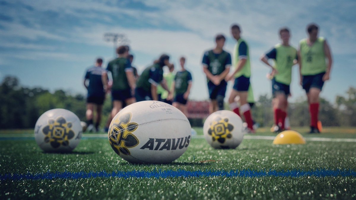 Whether you are chasing them on the pitch or searching in the backyard, good luck to all you egg chasers this morning! 🐰🐣🌷 #HappyEaster