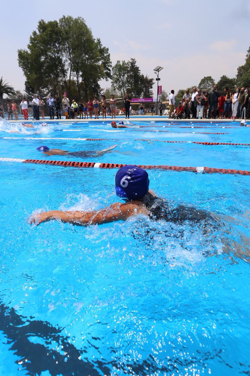 ManceraMiguelMX's tweet photo. Además de 2 albercas, el #BalnearioAragónCDMX, cuenta con canchas de frontón, futbol y basquetbol ¡Visítalo durante estas vacaciones! #mm https://t.co/NcDTmb4LSd