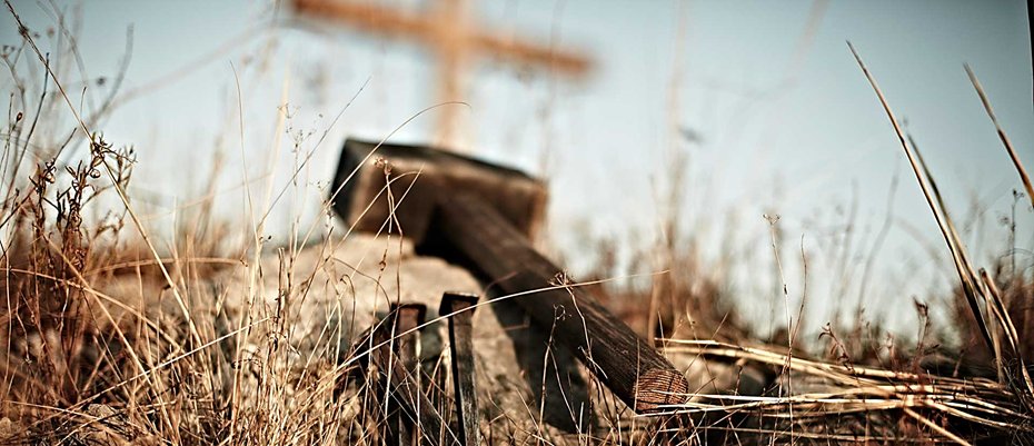 HpstrApp's tweet photo. It was love, not nails, that held Jesus to that cross https://t.co/aclqqUbOzc