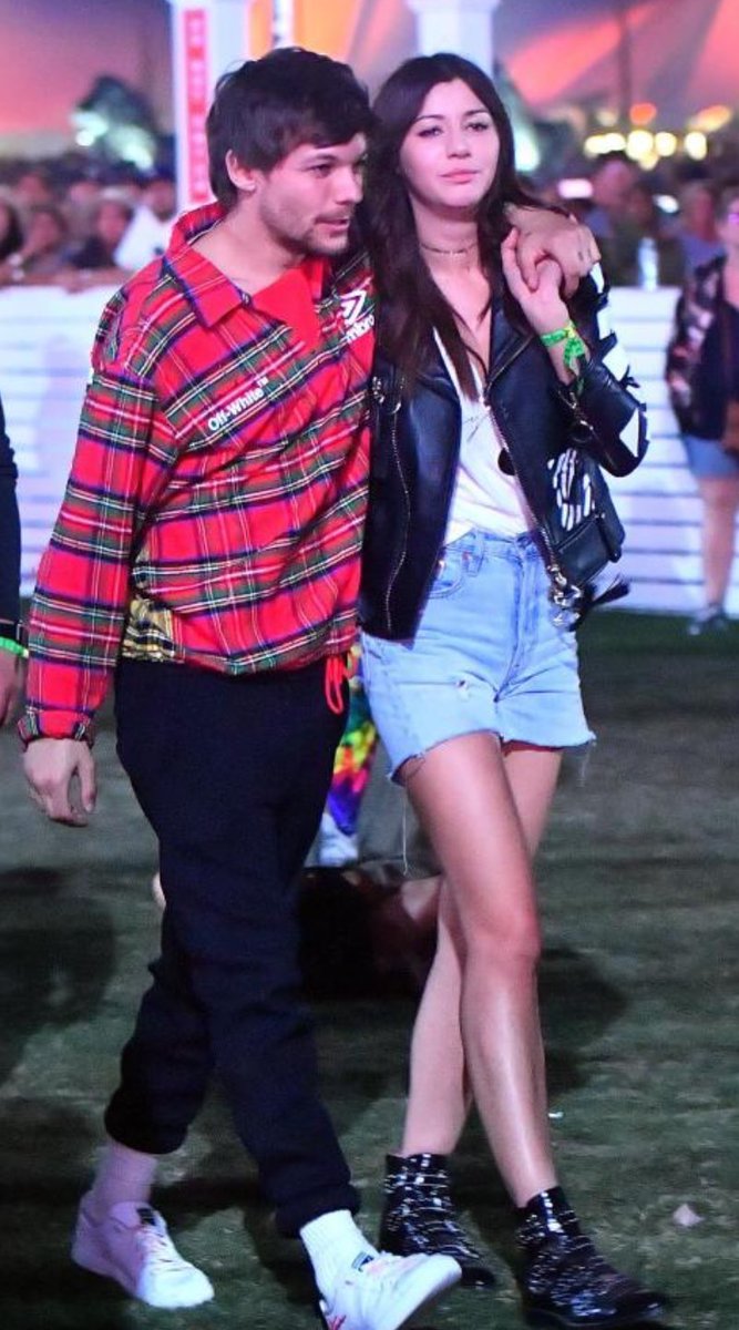 EleanorDiamonds's tweet photo. Eleanor &amp; Louis at Coachella! ❤️ https://t.co/djEGRNn7wk