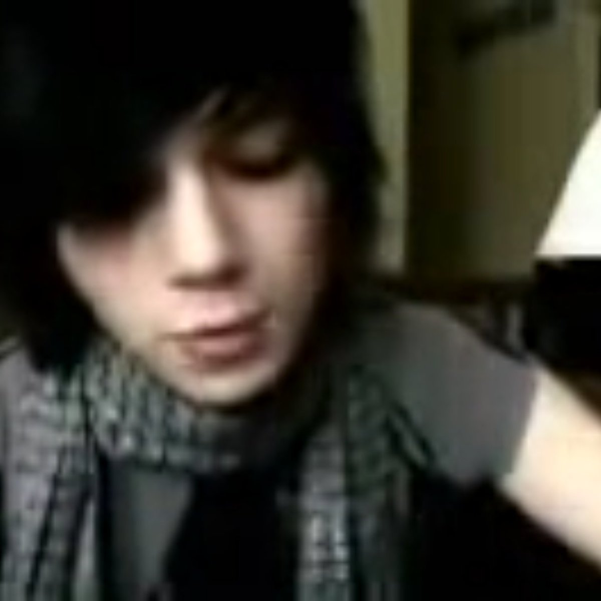 ||. Kay, goodbye, young Andy is hawt asf😍