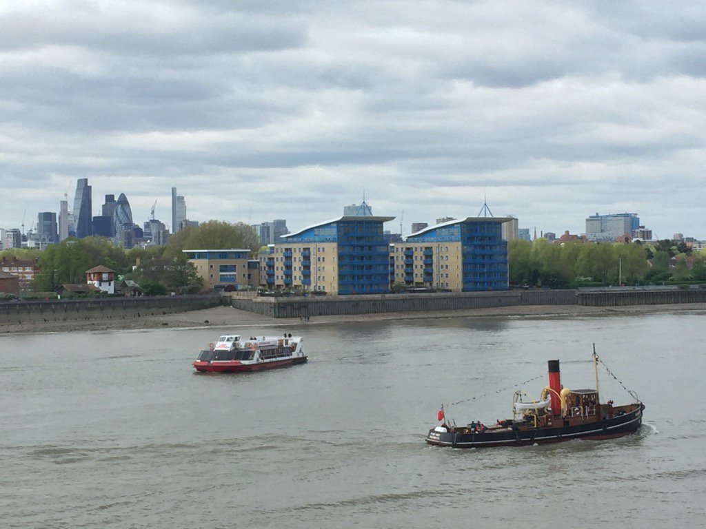 AmandaODonnel20's tweet photo. I love #portwey. Looking forward to going on a trip #riverthames #London https://t.co/30K2AxSgmn