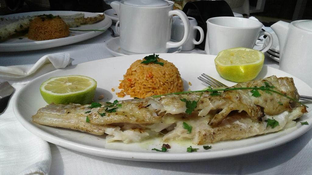 emipeterside's tweet photo. Perfect Easter Lunch @ Plaka East Gate https://t.co/I1RQlIlut4