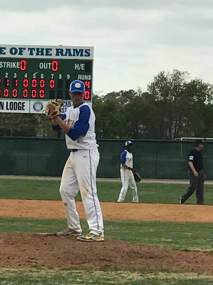 CollinsTrevor2's tweet photo. 11 months later... finally back on the mound ⚾️ #blessed #postTJ #happyeaster https://t.co/rOMEFNmBy2