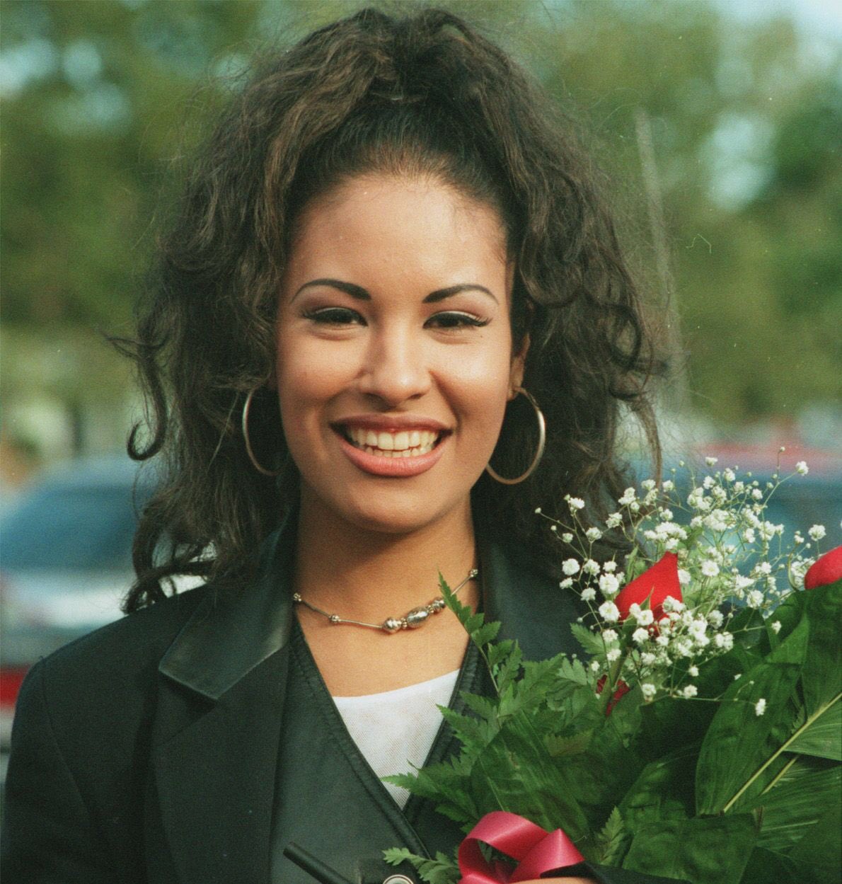 Happy Birthday to La Reina Selena Quintanilla, resting in heaven as you live on in our hearts      