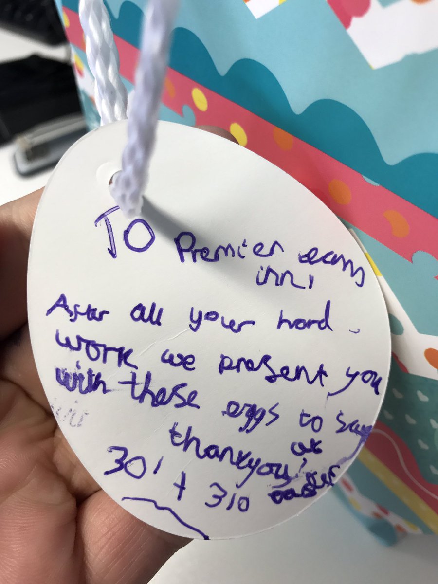 darcie_powell's tweet photo. Some happy guests, Easter egg hunts, raffle winners & reverse #Piwows at Wrexham Town Centre this Easter 💜👏🏻🐣🍫#HappyEaster @sarahcrowther7 https://t.co/nEDsXDWiqv