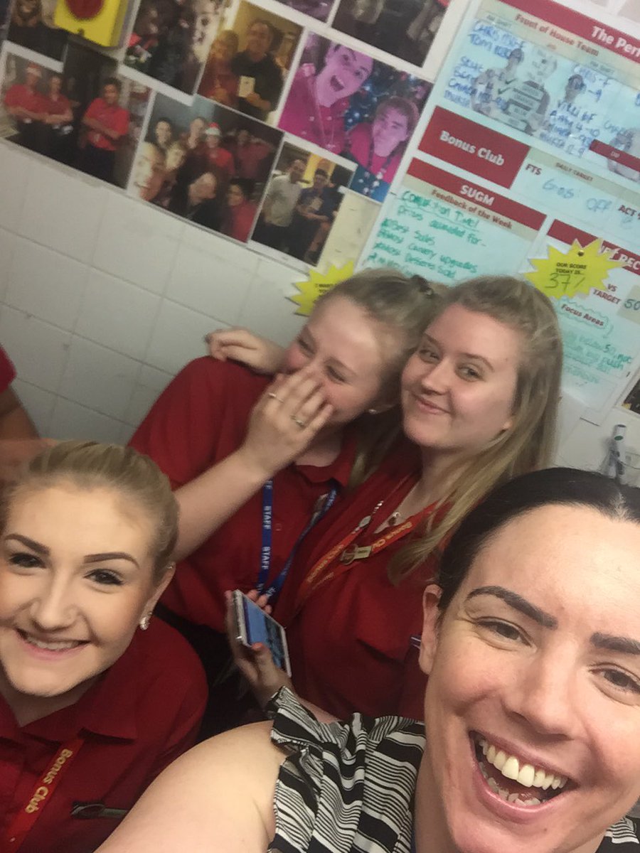 Preshift selfie <a href="/BicesterBF/">BicesterBrewersFayre</a> gone wrong to much sugar #easterfun 😂😂 <a href="/hawkeye1070/">Ian Hawkswood</a> <a href="/WeAreSUGM/">WeAreSUGM</a> <a href="/WeAreSUGM/">WeAreSUGM</a>