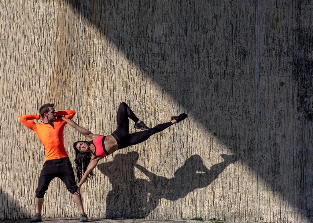 Human flag.
📷 @aslan_barmob _tbeau #MySuperdry