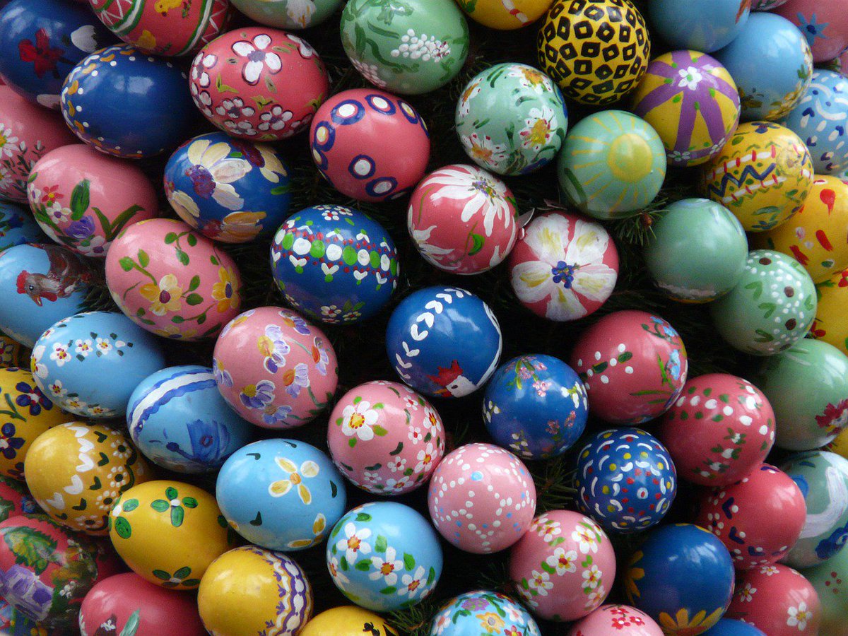 tourias's tweet photo. #Osternest schon gefunden? Wir wünschen euch frohe #Ostern!
#Frühling #Ostern2017 #Ostersonntag  #Ostereier #Osternmitderfamilie #instagood https://t.co/xNNfs0wN0s