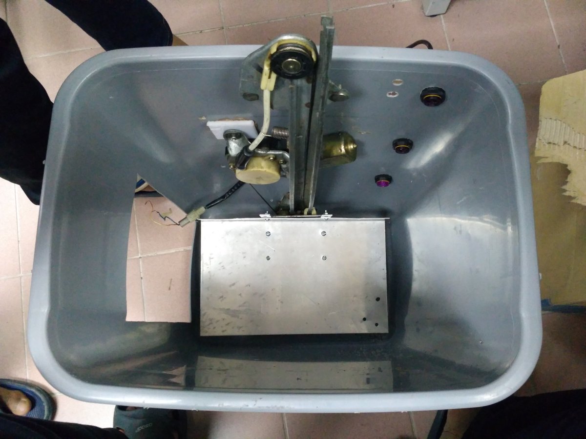 rafiuddin1512's tweet image. Ada la sikit rupa projek, progress 30% #smartdustbin #idp