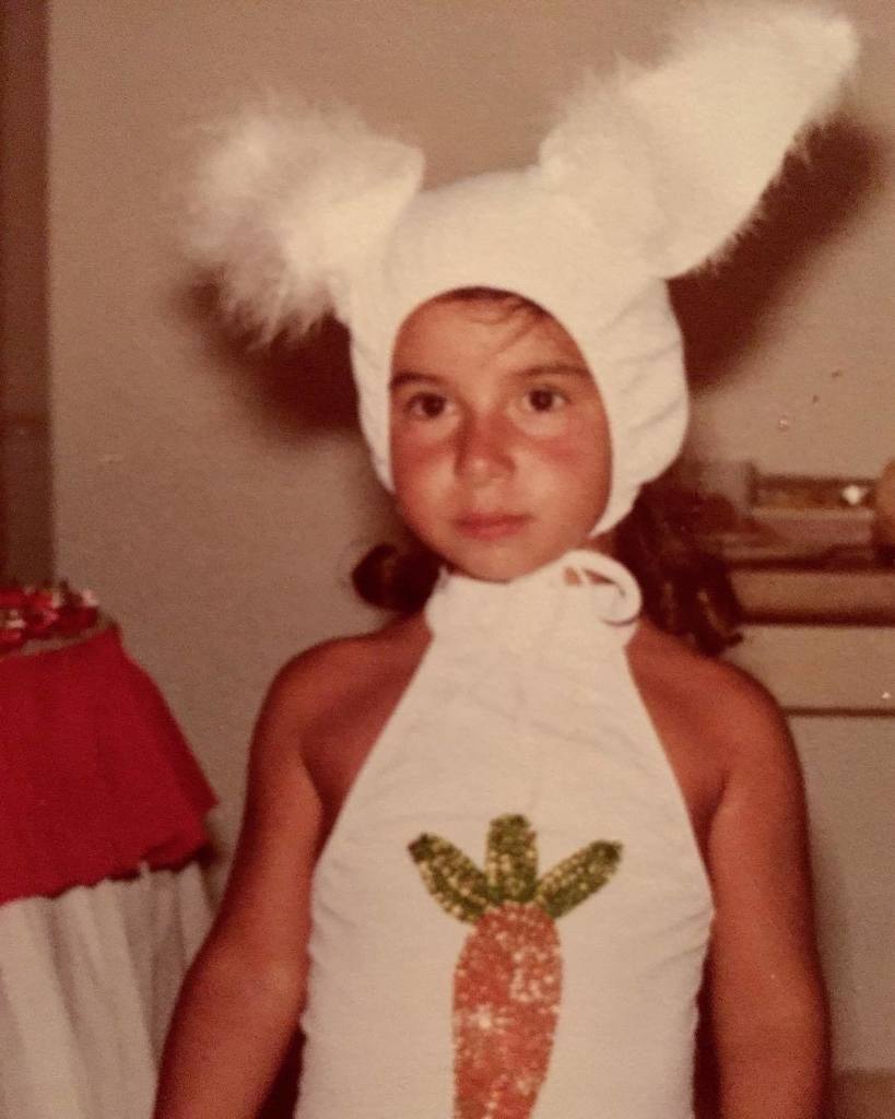 jschiavinatto's tweet photo. Happy Easter friends 🐰from little me to you 🥕#vintage #me #bunny #costume #tb  #happyeaster https://t.co/eZSCuOoBS5 https://t.co/c1w2aRpQdw