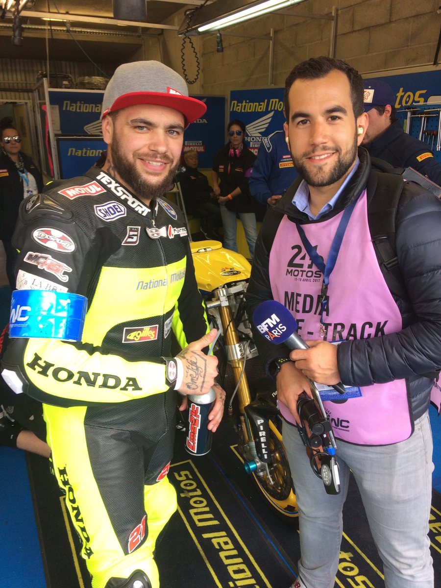 Raph_journalist's tweet photo. Les franciliens @hondateam55 bouclent les #24hMotos à la 22è place. Bravo aux trente bénévoles. Merci pour l'accueil pendant ce week-end 🏍 https://t.co/VsT5RISb5J