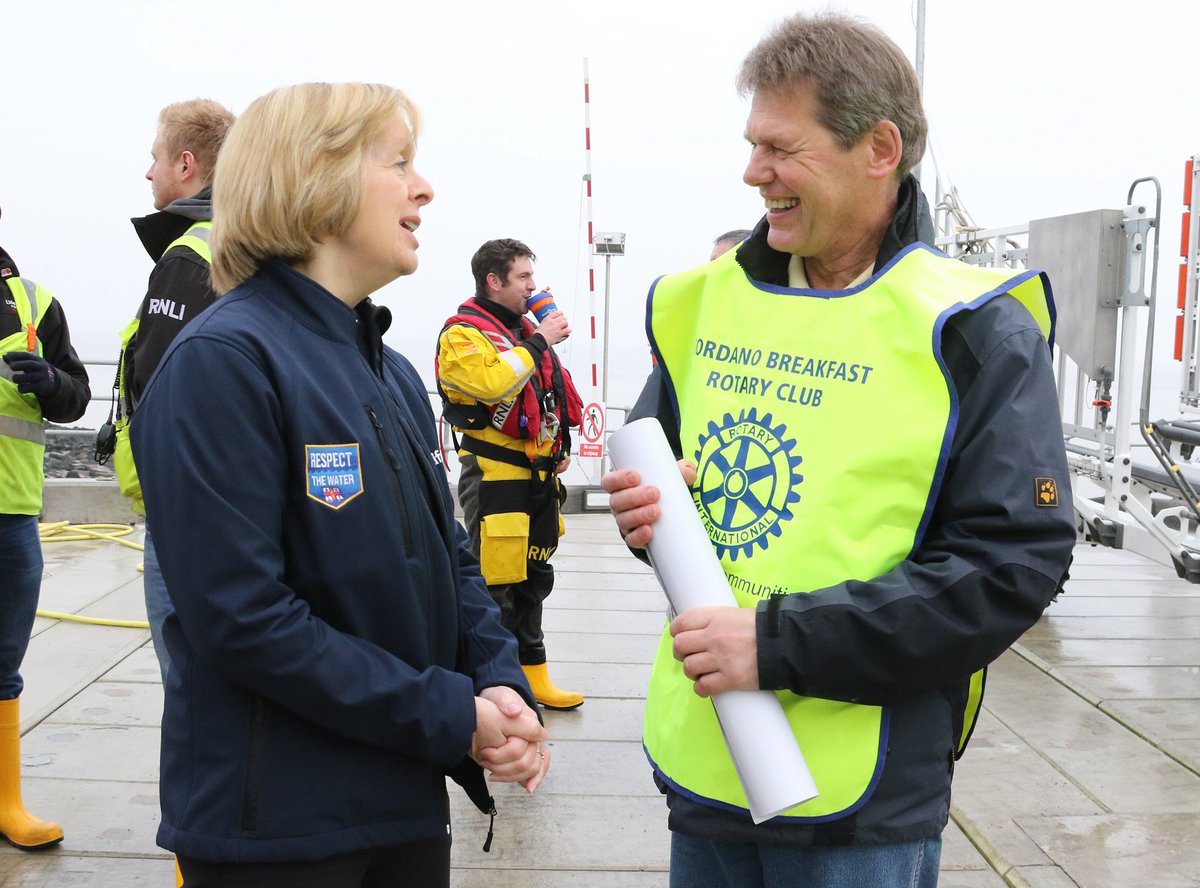 RotaryGBI's tweet photo. Well done Gordano Breakfast Rotary Club, who recently supported @possetlifeboat with blackout blinds for their new boathouse. #RotaryEffect https://t.co/y2QF954QNM