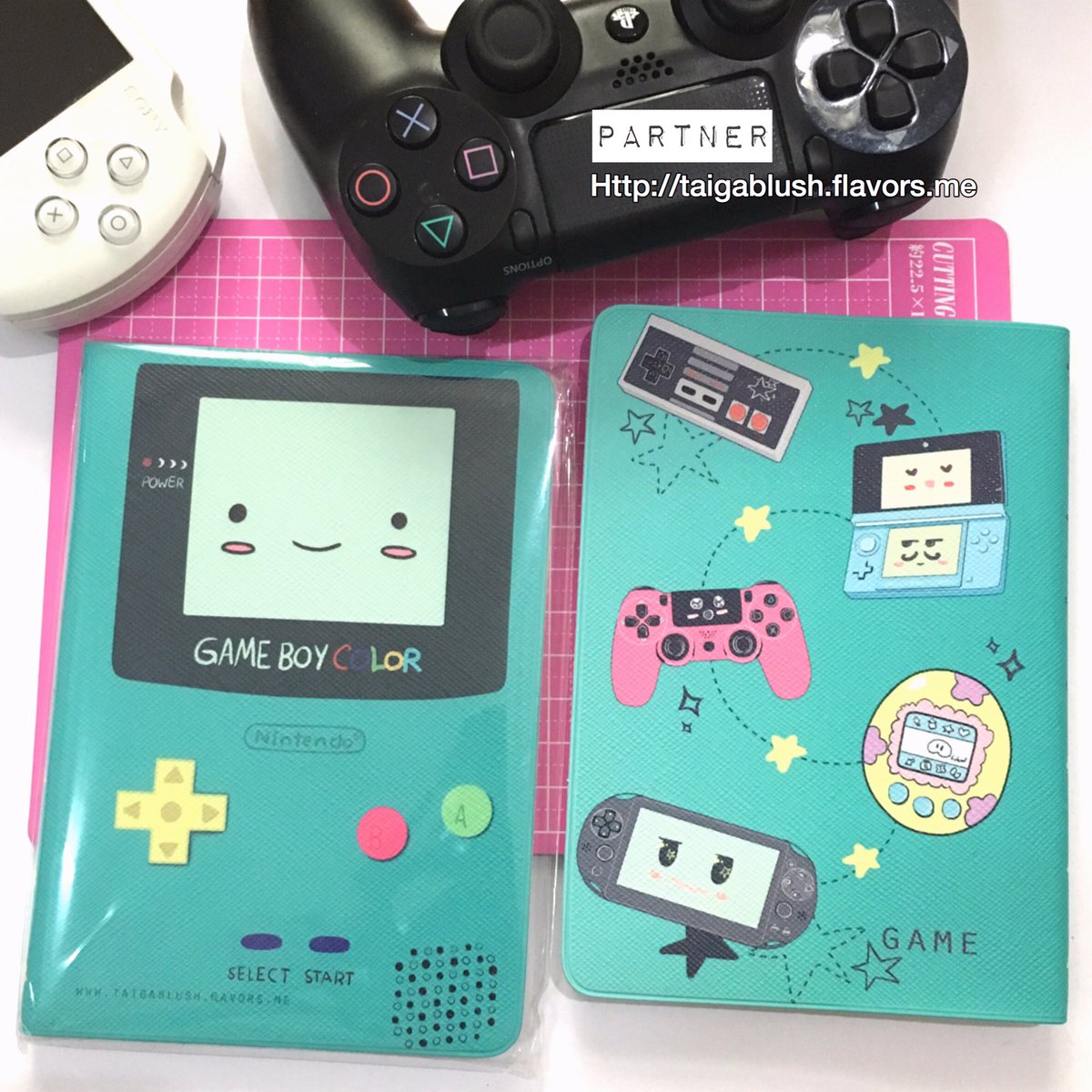 TaiGaBlush's tweet photo. Want to thank @getmeds 4 their super quality mini sketchbooks with my kawaii artworks || were in #mefcc2017 this year ๏ผ๏ผพฮฝ๏ผพ๏ผ|| out of stock ๐ค https://t.co/Aw4NMBeMh2