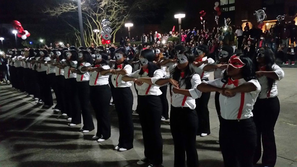 anshaytull's tweet photo. #REDsurrection of a #DyNasty #UniversityofMarylandEasternShore #UpsilonSigma #Sp17 OO~OOpโค๏ธ๐โค๏ธ https://t.co/JkjYDpobxC