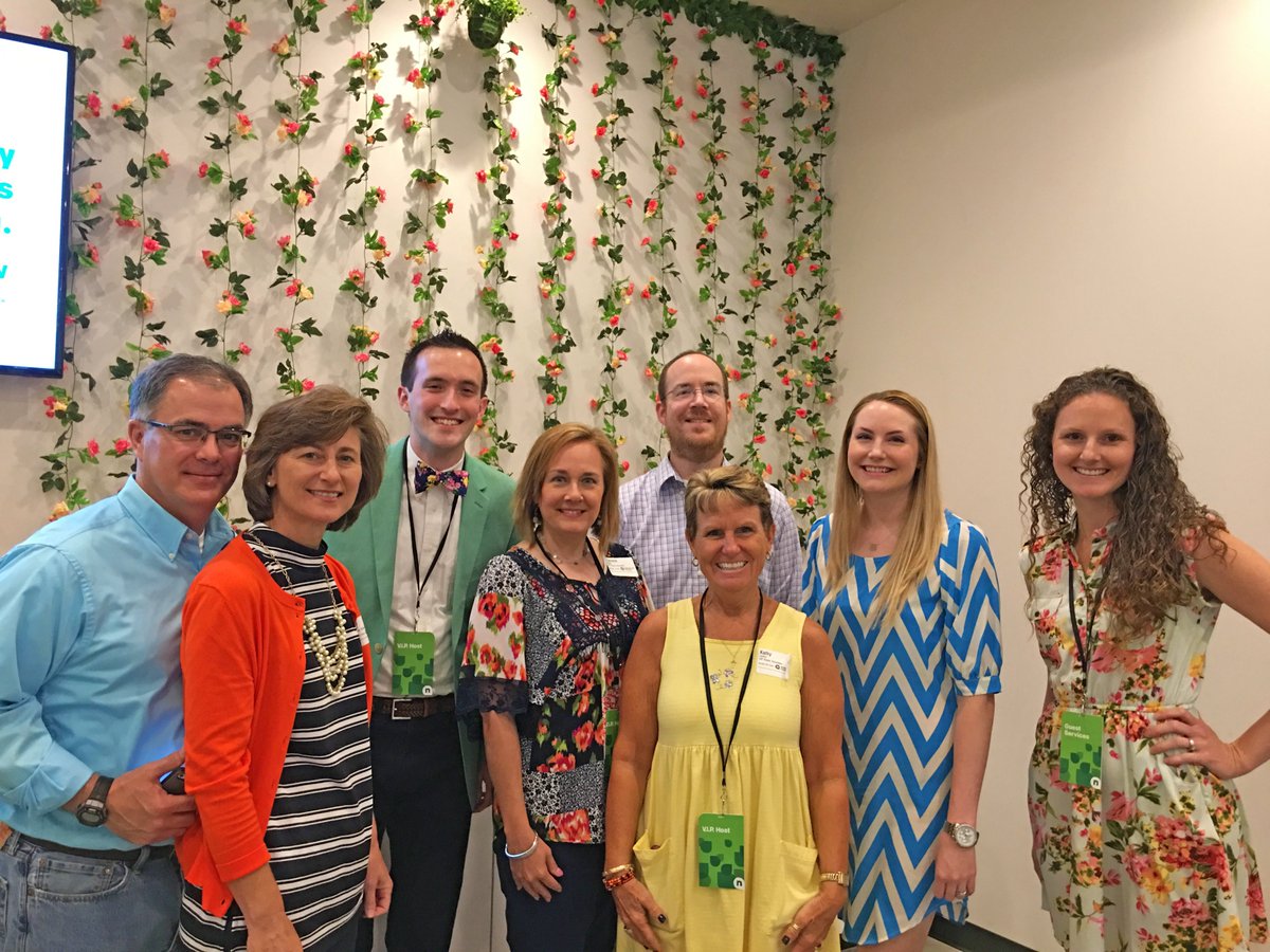 DCalli94's tweet photo. Empty Tomb, Full Hearts and an awesome floral wall for our VIPs at #NSCHS ππ Great message @newspring Happy Easter y'all! https://t.co/AXKFm7j6AI