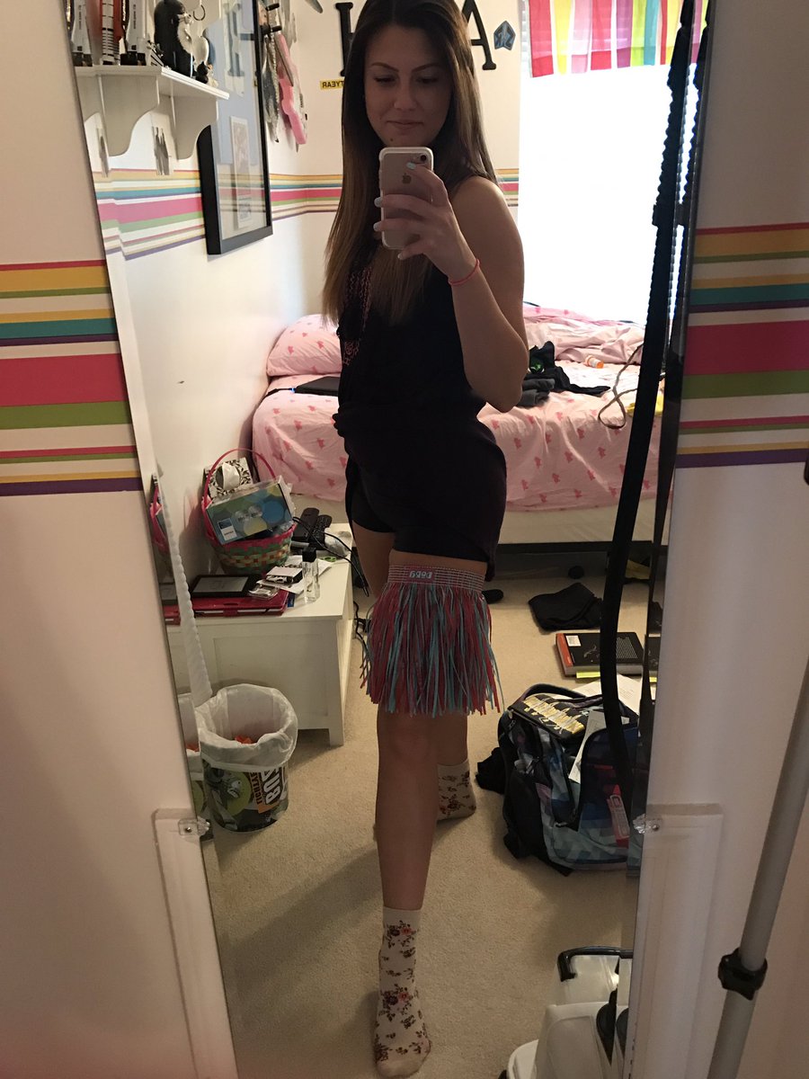 ashleyrettich's tweet photo. So my aunt gave me this Dora the Explorer hula skirt as a gift thinking it would genuinely fit me.. https://t.co/IJCpFiNmqZ