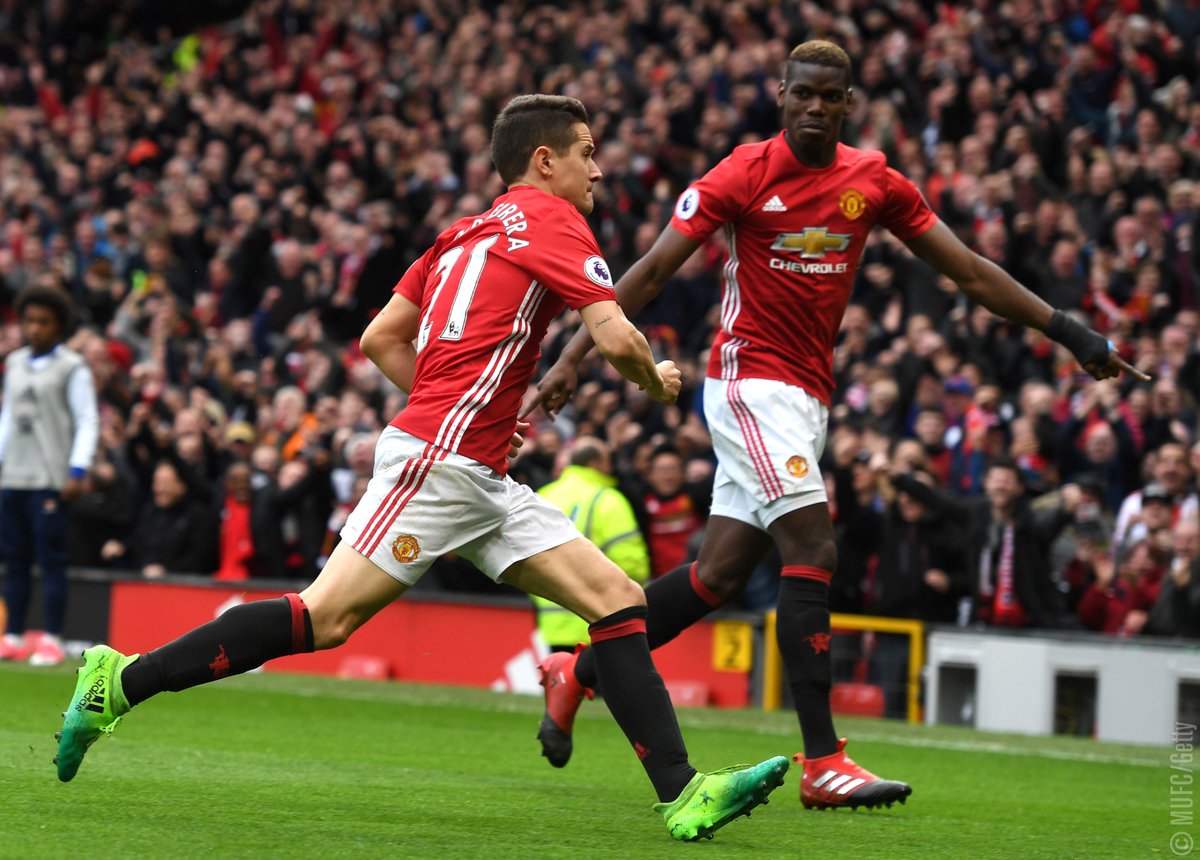 ManUtd's tweet photo. ⚽️🏃🙌😃 https://t.co/7xo2lnEzos
