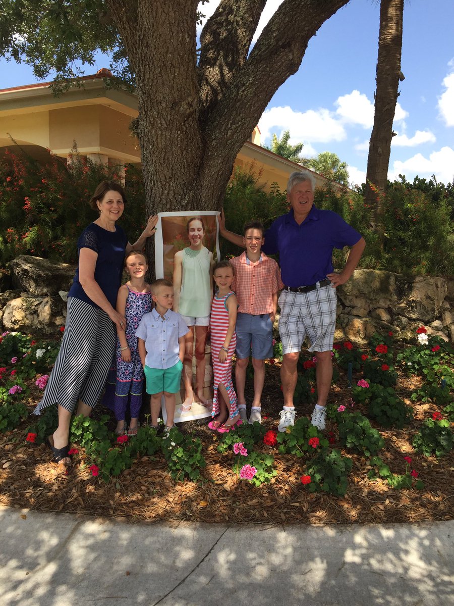 KPassamonte's tweet photo. When papa Eddie is going to miss @lpassamonte5 he brings her to Florida! #flatlexi https://t.co/ehgCeYxner