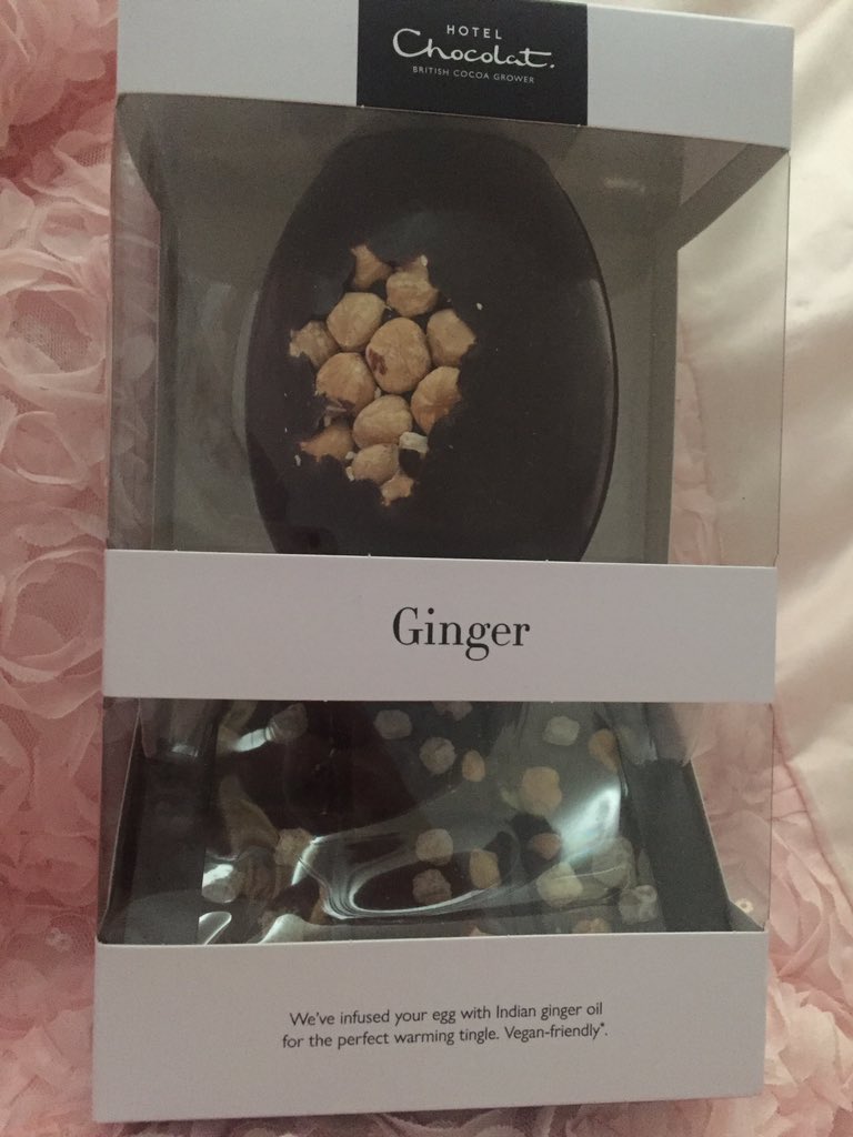 LynChapman7's tweet photo. @HotelChocolat Thank you for helping me be the best wife with your amazing amazing vegan Easter egg #happyhusband https://t.co/jLaPyPgYdZ