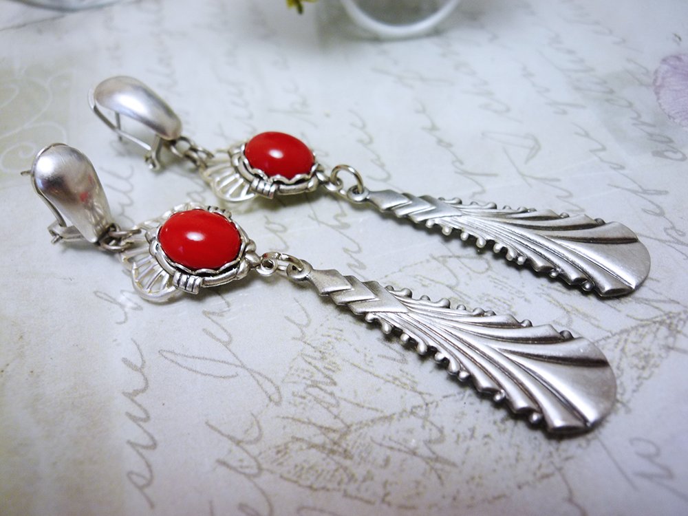 leonbor1's tweet photo. Art Deco red earrings https://t.co/DlECIbVSNQ https://t.co/m1B54D6eRv