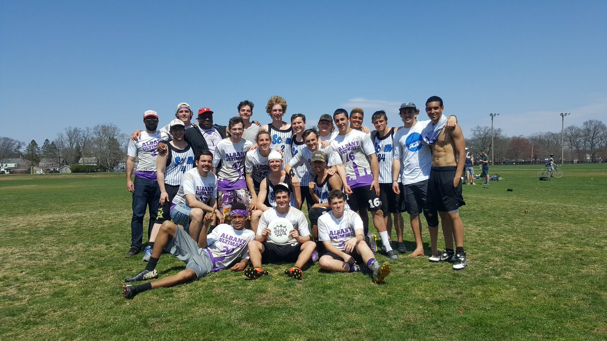 Universe point... WIN!!!! Scam breaks Yale on the final point of the tournament to win the game 10-9 &amp; secure the bid to regionals! #ScamILY