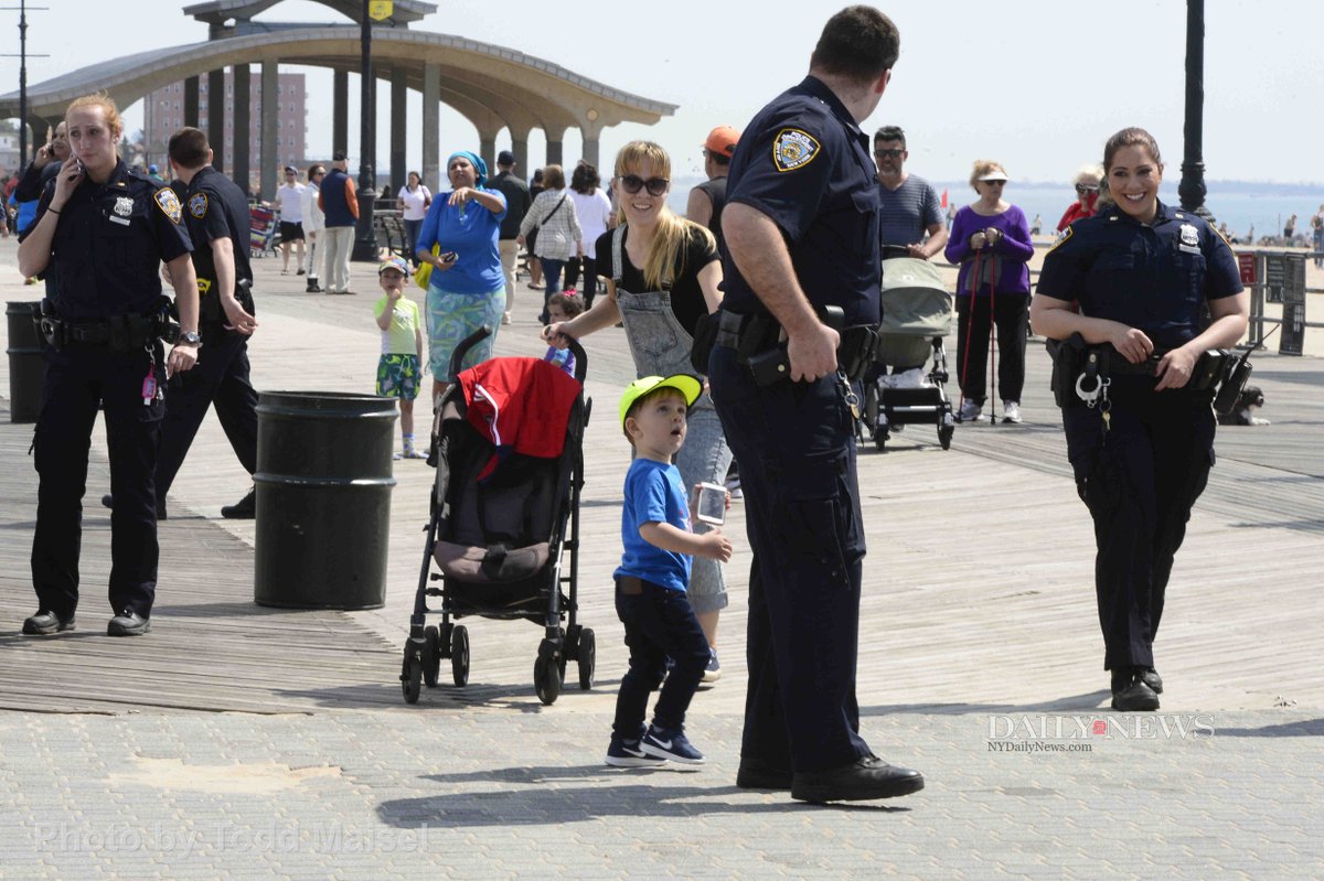 ToddMaisel's tweet image. .@FDNY @nypd60pct @NYPDSpecialops searched 4 missing Avi Gez, 5, scurried away 14 Brighton Beach blocks, out 4 adventure -found @NYDailyNews
