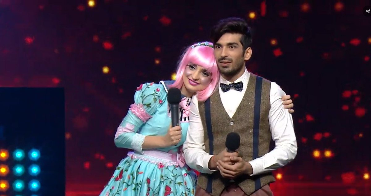 suparna99's tweet photo. so down-to-earth, fun-loving with no ego, no show-off! 😀😘 thats #Monaya For you @itsmohitsehgal vote for them #NachBaliye8 @StarPlus #Cutees https://t.co/oJccOTVHkh