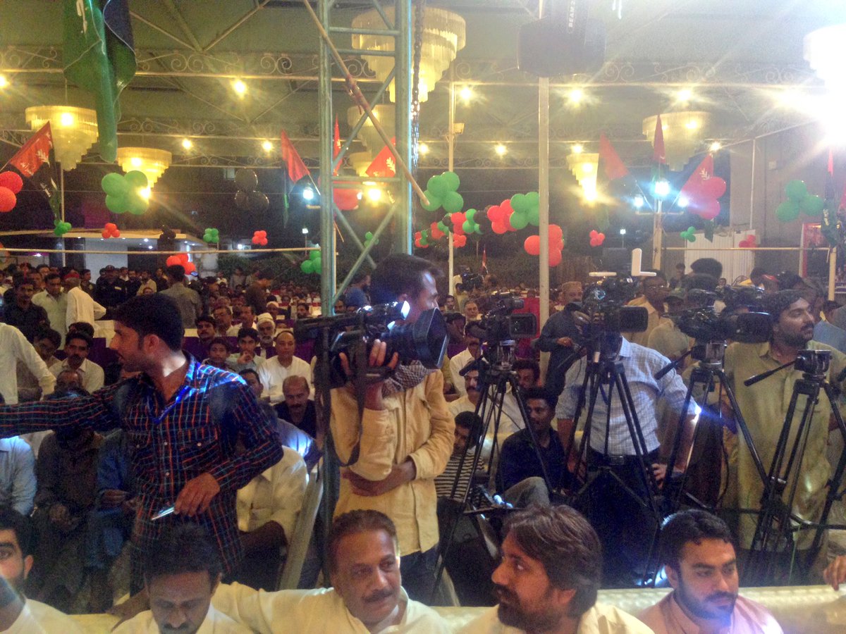 DanialAbroPPP's tweet photo. KhanzadaCommunity of Sindh joins PPP during an event at Hyderabad, in supervision of @NisarKhuhroPPP @AajizDhamrah @MBChandioPPP https://t.co/YDAlm5JUOY