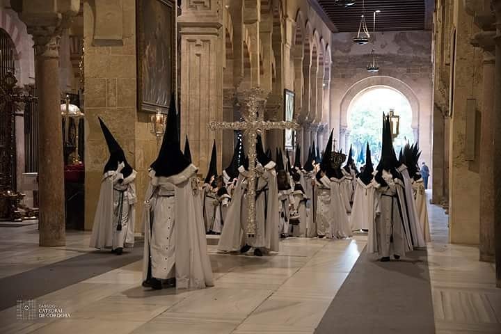 Nuestra felicitación a todas las Hermandades de Córdoba por su estación de penitencia en la Semana Santa 2017. 
m.facebook.com/story.php?stor…