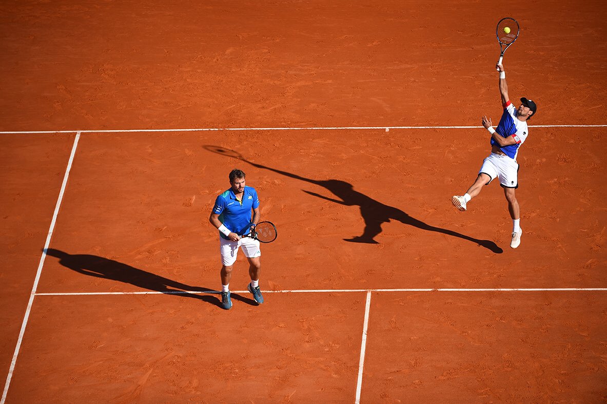 stanwawrinka's tweet photo. Grazie grande @fabiofogna !! Great win in doubles!! 👏🏻💪🏻🤜🏻💥🤛🏻🎾📸🤔🙄🐣🍫😘🐼🐻  #monaco #tennis #fognini #wawrinka https://t.co/cFvQKRlhiv