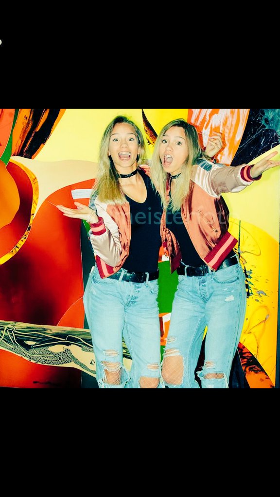 Ashleymckeehan8's tweet photo. Y'all are my life @lisaandlena https://t.co/zQlYoXKww5
