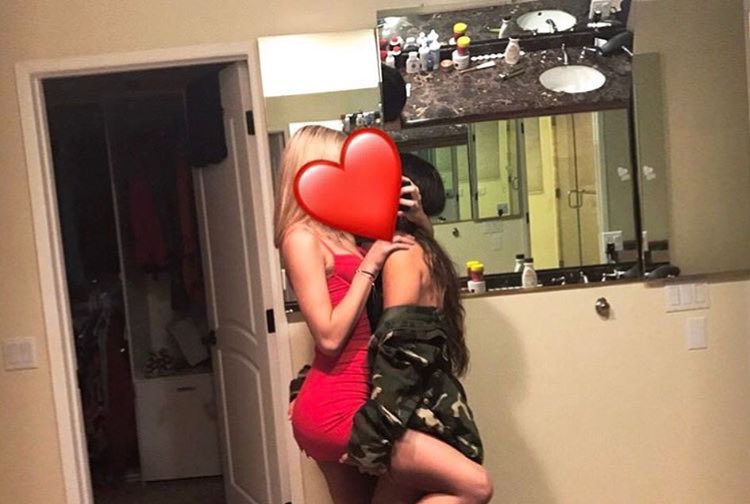 Easter kisses for my Lis. @boringconcrete ❤️😚