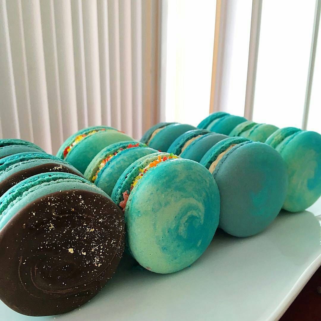 YieldMasters_Co's tweet photo. Sweet macrons😍💕💦

Via (ig) macronsbytiffany https://t.co/bgl6oTLwuU