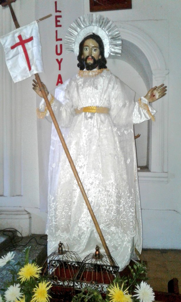 FeYTradicionIz's tweet photo. ¡Aleluya, Aleluya! Cristo ha resucitado. Cristo venció a la muerte.  Felices Pascuas de Resurrección hermanos. #SemanaSantaenIzalco https://t.co/v8OY8UzwIA