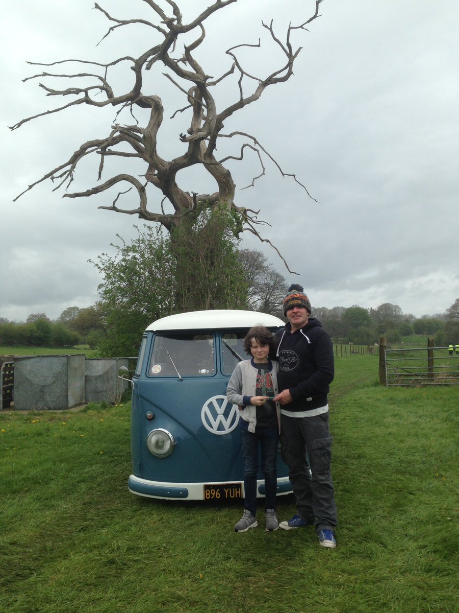 trustyrustyvw's tweet photo. Had a great weekend at #bustypes #vw and also picked up a trophy for the show and shine https://t.co/gJ1jrpTqId