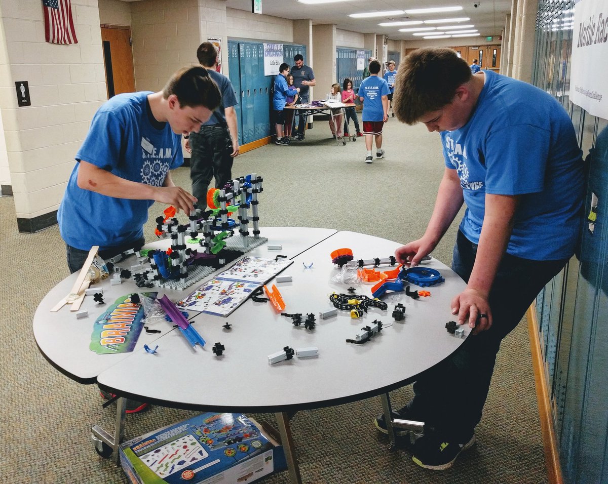 McGibbonMCS's tweet photo. Stations at Lapel Ste(a)m Challenge. Thanks  to Lapel for being such amazing hosts! #lapelsteamchallenge @MGUSC_JSHS @MrWilliamsSci https://t.co/rh0W9cAxoF