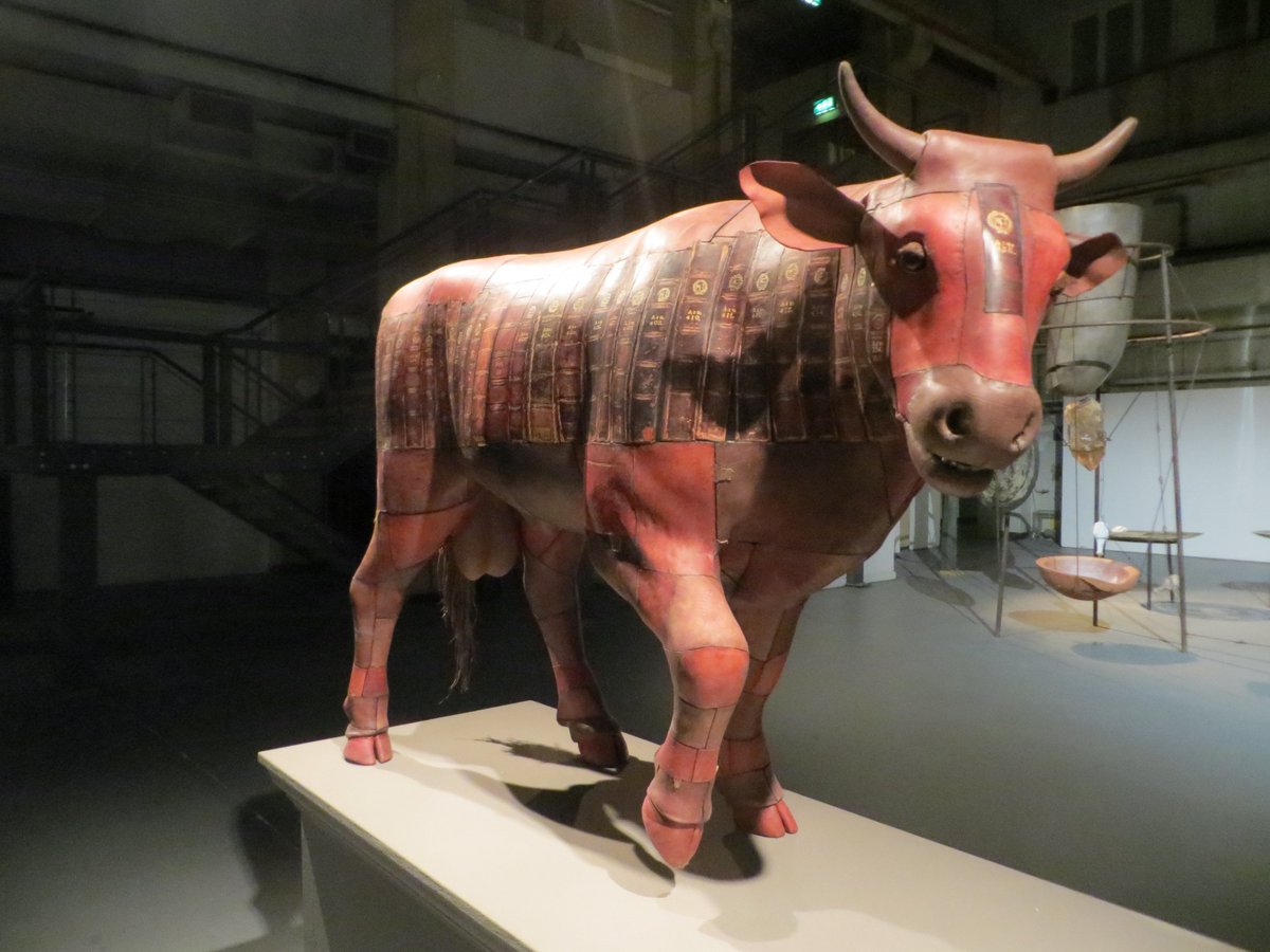 PMSA_Sculpture's tweet photo. DONT MISS! loved #CASEBOOKS @ambika_p3 #RemyMarkowitsch #TheCasebooksCalf https://t.co/JWAsWL6mwm ENDS 23 APRIL https://t.co/1mfbAh7PtR