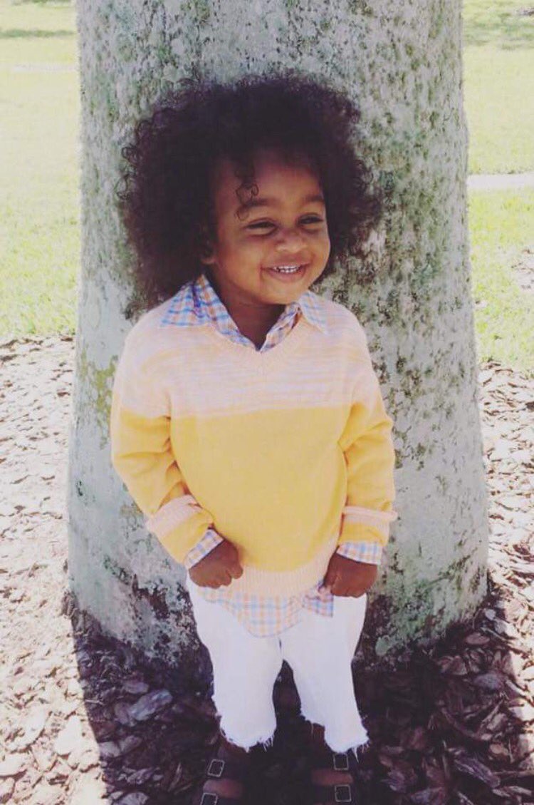 RIPPoohSavage's tweet photo. We wild alike, we smile alike, they be like boy you and your child alike #LilTrell #MySoulja https://t.co/SEnbU8m84I