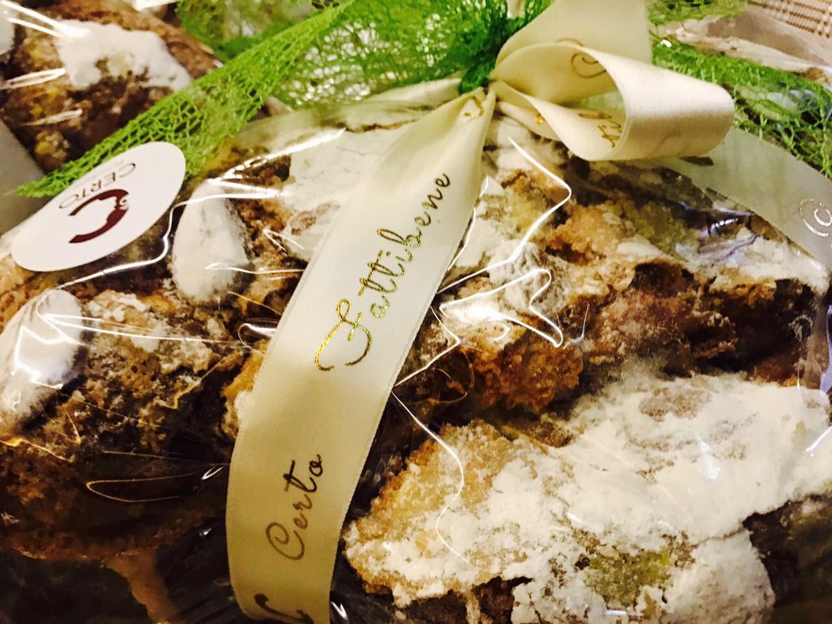 noidicerto's tweet photo. #fattibene con la colomba artigianale Buona Pasqua a tutti @agricoltura9999 @Andrea_Radic @giornaledelcibo https://t.co/CytNHSS703