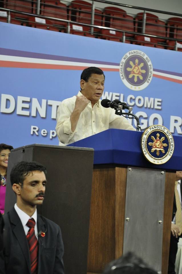 mitchpapasgirl's tweet photo. #DuterteinBahrain #Duterte#PRRDuterte @ilda_talk @MochaUson @juliomarangga @FSTopacio @mirasga #DuterteloveOFW https://t.co/7ykMVvWQpy