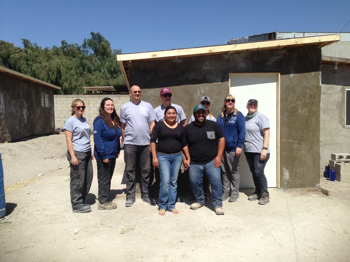 monkeymike_kent's tweet photo. Here's the house we built in Mexico.  Your financial support helped us to achieve this. Thank you. @GroundControlGC @markcurryGC https://t.co/1ULjyneeTY