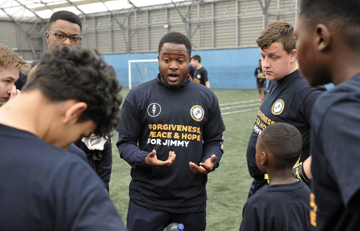 Millwall FC tweet media